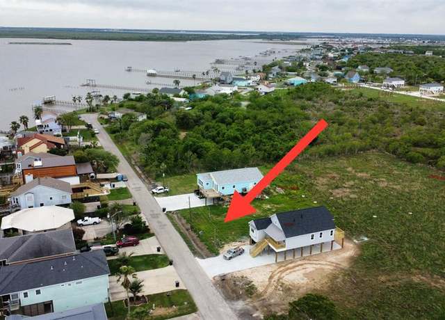 Property at 1302 23rd St, San Leon, TX 77539
