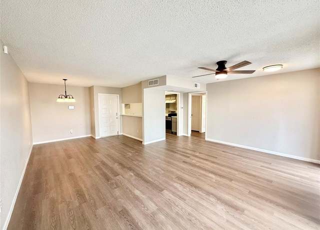 Property at 2816 S Bartell Dr Unit B6, Houston, TX 77054, 1 bed, 1 bath