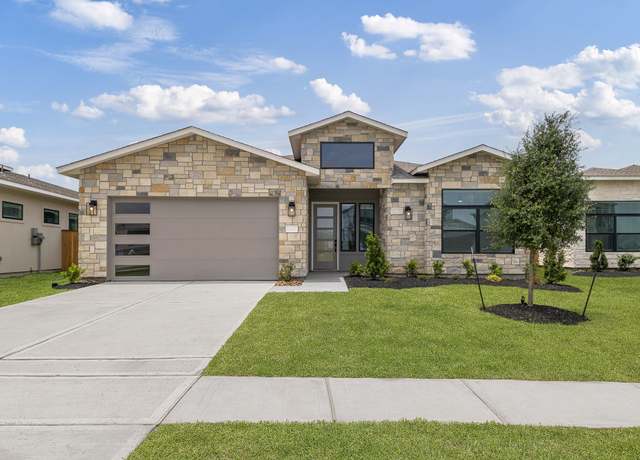 Property at 1911 Drover Ln, Rosenberg, TX 77471, 3 beds, 3 baths