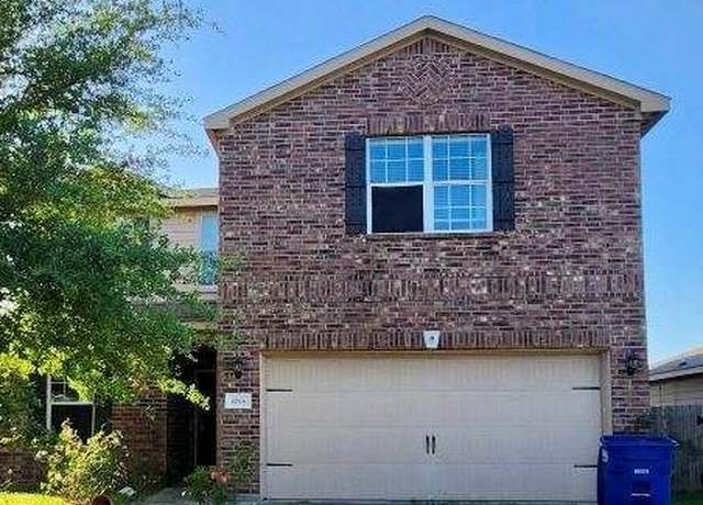 Property at 1015 Amaryllis Rd, Baytown, TX 77521, 5 beds, 2.5 baths