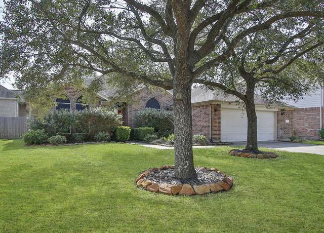 Property at 2726 Redwick Dr, Spring, TX 77388, 3 beds, 2 baths