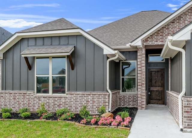 Property at 2813 Spector Dr, Bryan, TX 77808, 4 beds, 2 baths
