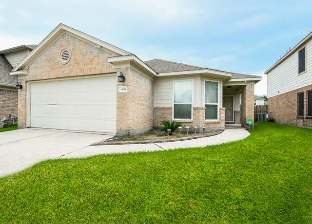 Property at 4854 Fair Oak Dale Ln, Humble, TX 77346, 3 beds, 2 baths