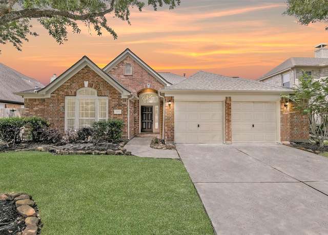 Property at 7403 Hickory Canyon Ct, Humble, TX 77396, 4 beds, 2 baths