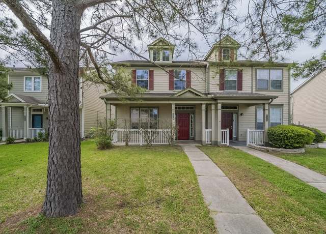 Property at 2114 Village Crossing Trl, Spring, TX 77373, 3 beds, 2.5 baths