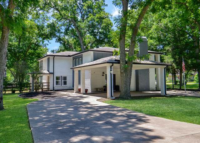 Property at 5111 Mimosa Ln, Richmond, TX 77406, 6 beds, 4.5 baths