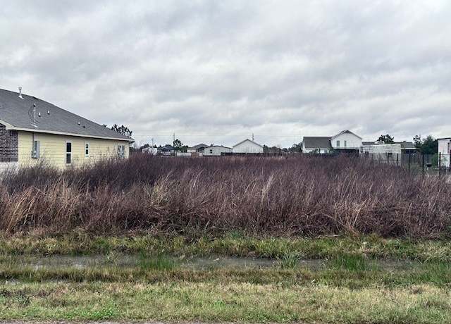 Property at 135 Road 5116, Cleveland, TX 77327