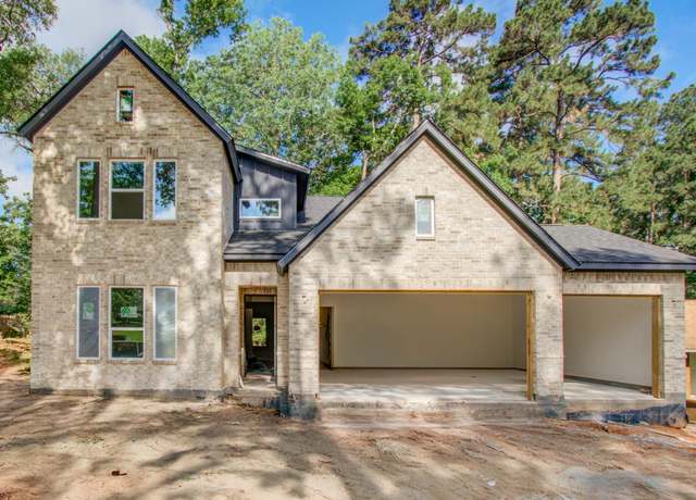Property at 1802 Rollingwood Dr, Huntsville, TX 77340, 4 beds, 3 baths