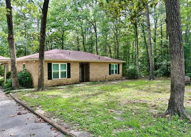 Property at 202 Spring Creek Loop, Livingston, TX 77351, 3 beds, 2 baths