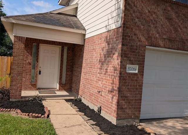 Property at 5706 Picacho Ln, Richmond, TX 77469, 3 beds, 2.5 baths