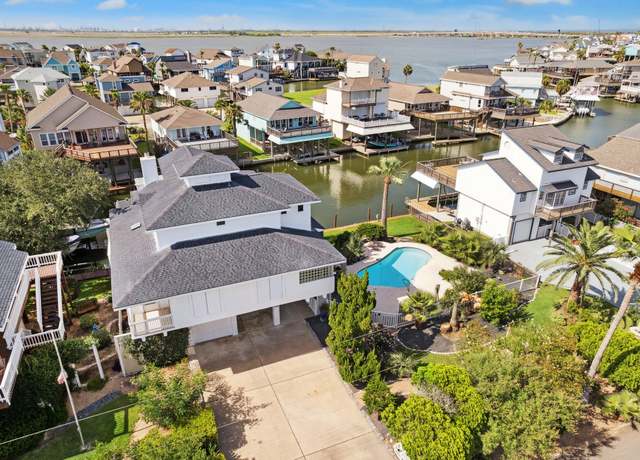 Property at 1330 Coral Way, Tiki Island, TX 77554, 4 beds, 4.5 baths