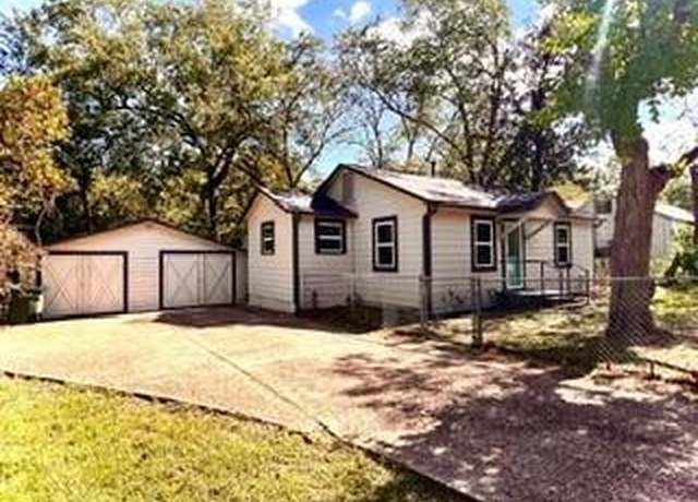 Property at 1017 Hazel Ave, Huntsville, TX 77320, 2 beds, 2 baths