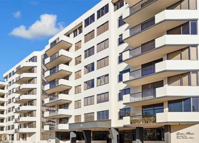 Property at 21 Briar Holw #408, Houston, TX 77027, 3 beds, 3 baths