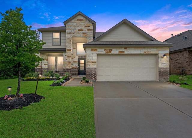 Property at 3605 Oakvale Dr, Conroe, TX 77301, 5 beds, 3.5 baths