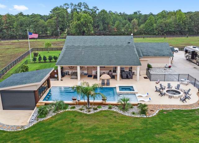 Property at 5966 W Fm 942, Livingston, TX 77351, 3 beds, 2.5 baths