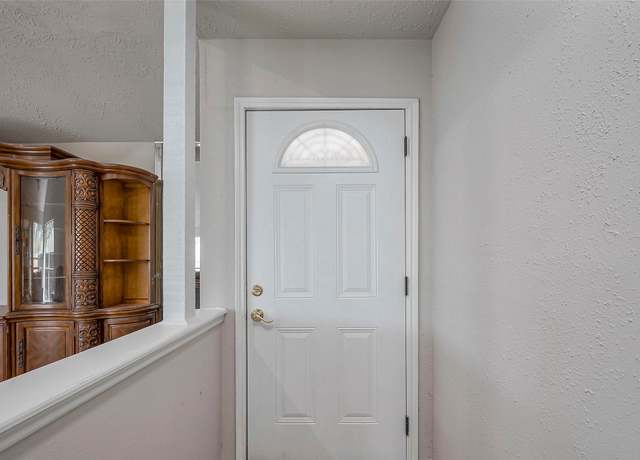 Property at 7635 Loro Linda Dr, Houston, TX 77083, 3 beds, 2 baths