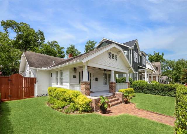Property at 729 Merrill St, Houston, TX 77009, 4 beds, 3 baths