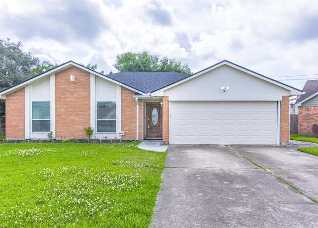 Property at 3819 Teakwood Dr, La Porte, TX 77571, 3 beds, 2 baths