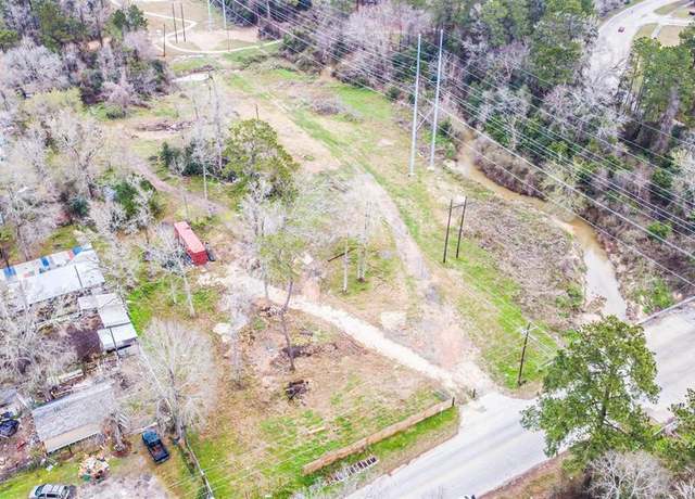 Property at 1110 E Dallas, Conroe, TX 77301