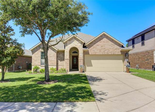 Property at 8527 Parsons Knoll Dr, Cypress, TX 77433, 4 beds, 2.5 baths