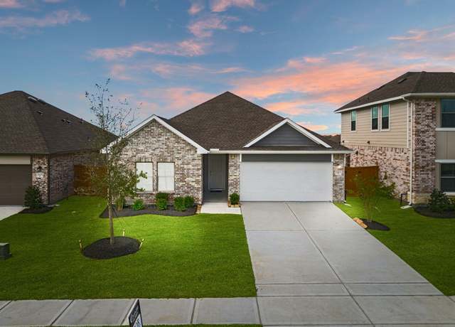 Property at 2613 Lake Bryan Dr, Dayton, TX 77535, 4 beds, 3 baths