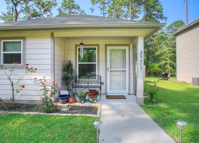 Property at 28617 Rantoul Ct, Huntsville, TX 77320, 3 beds, 2 baths