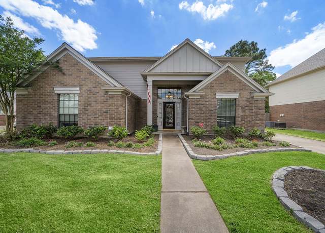Property at 17203 Meadow Heights Dr, Houston, TX 77095, 5 beds, 3.5 baths