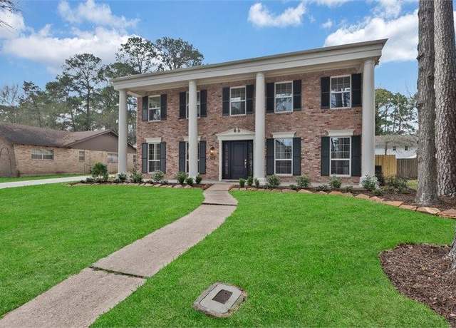 Property at 8018 Twining Oaks Ln, Spring, TX 77379, 4 beds, 2.5 baths