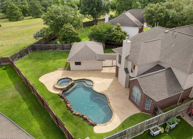 Property at 20131 Mayfair Park Ln, Spring, TX 77379, 4 beds, 3.5 baths