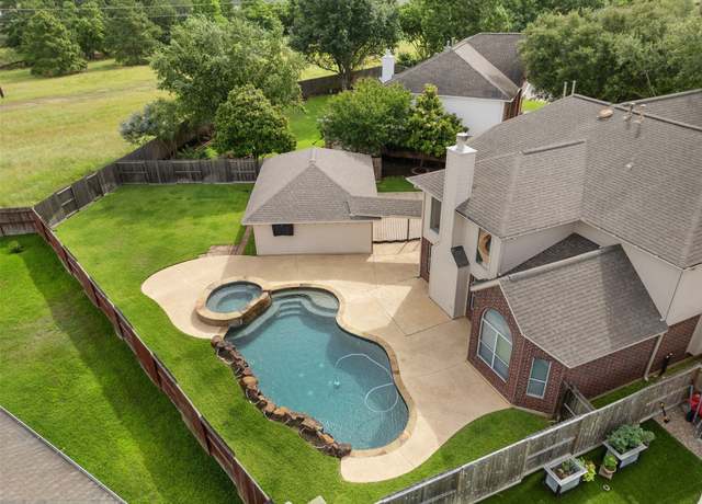Property at 20131 Mayfair Park Ln, Spring, TX 77379, 4 beds, 3.5 baths