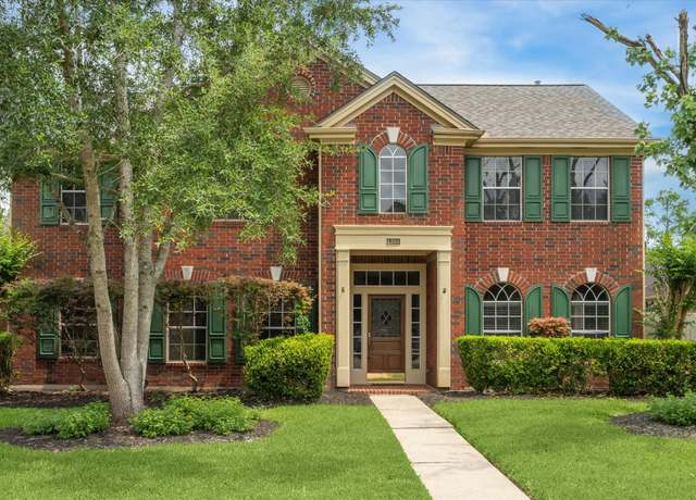 Property at 1301 Wilderness Pines Dr, Friendswood, TX 77546, 4 beds, 2.5 baths