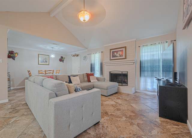 Property at 7919 Cabot St, Houston, TX 77078, 3 beds, 2 baths