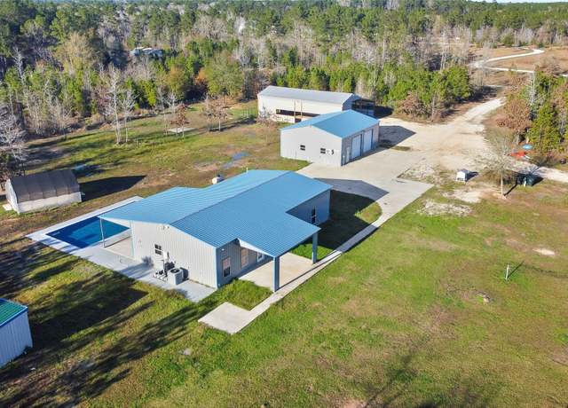 Property at 1193 Felix Currie Rd, Oakhurst, TX 77364, 3 beds, 2.5 baths