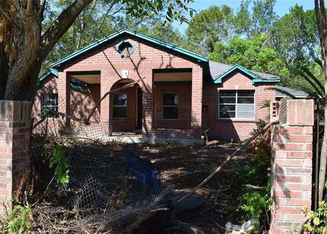 Property at 7223 Libby Ln, Pearland, TX 77584