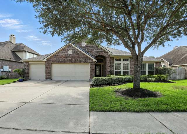 Property at 528 Ivory Stone Ln, League City, TX 77573, 4 beds, 3.5 baths