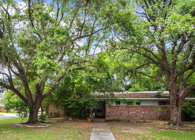 Property at 4958 Wigton Dr, Houston, TX 77096, 3 beds, 3 baths