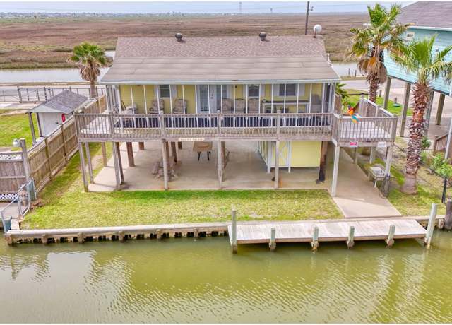 Property at 1160 N Redfish St, Port Bolivar, TX 77650, 2 beds, 1.5 baths