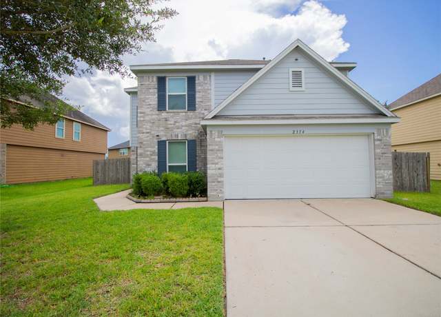 Property at 2314 Zephyr Ln, Rosenberg, TX 77471, 5 beds, 3 baths
