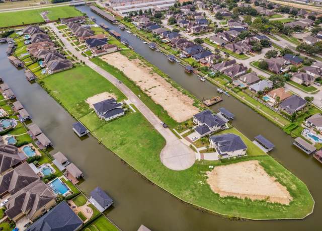 Property at 619 Appia Dr, Kemah, TX 77565