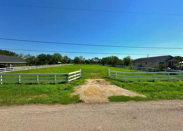Property at TBD W 1st St, Needville, TX 77461