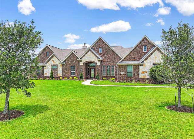 Property at 7915 Stratford Hall Dr, Rosharon, TX 77583, 4 beds, 3 baths