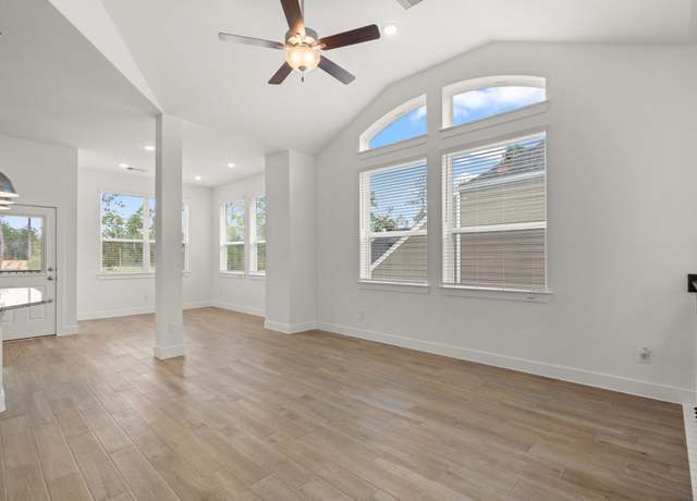 Property at 10131 Agave Point Ln, Manvel, TX 77578, 3 beds, 2.5 baths