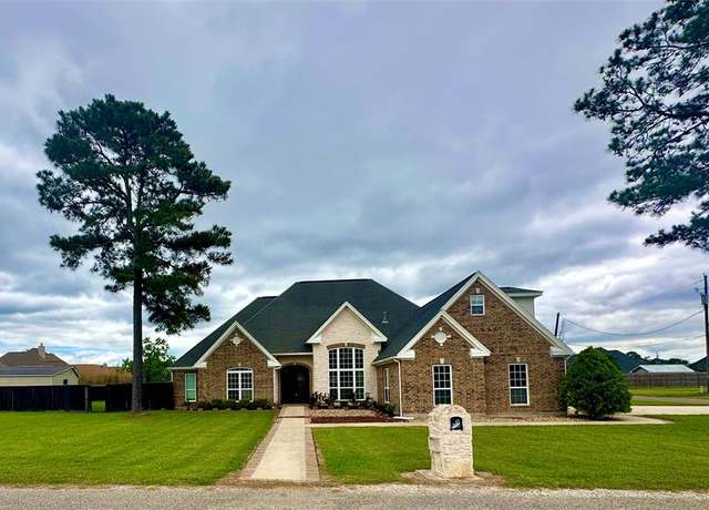 Property at 305 Tyler Dr, Bridge City, TX 77630, 4 beds, 3 baths