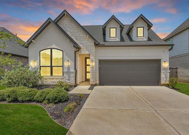 Property at 9322 Galloway Woods Trl, Tomball, TX 77375, 4 beds, 3 baths