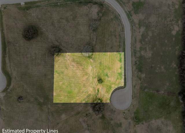 Property at 226 Winn Hvn, Round Top, TX 78954