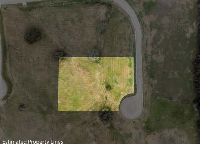 Property at 226 Winn Hvn, Round Top, TX 78954