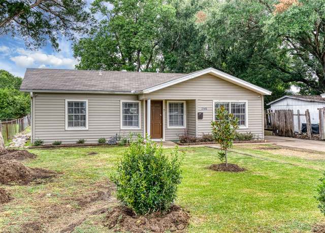 Property at 2145 Owens Ave, Groves, TX 77619, 5 beds, 2 baths