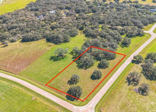 Property at 48 River Tree Dr, Blessing, TX 77419