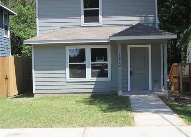 Property at 16946 W Lynbrook, Montgomery, TX 77316, 3 beds, 2 baths