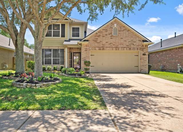 Property at 424 Drake Ln, League City, TX 77573, 4 beds, 2.5 baths